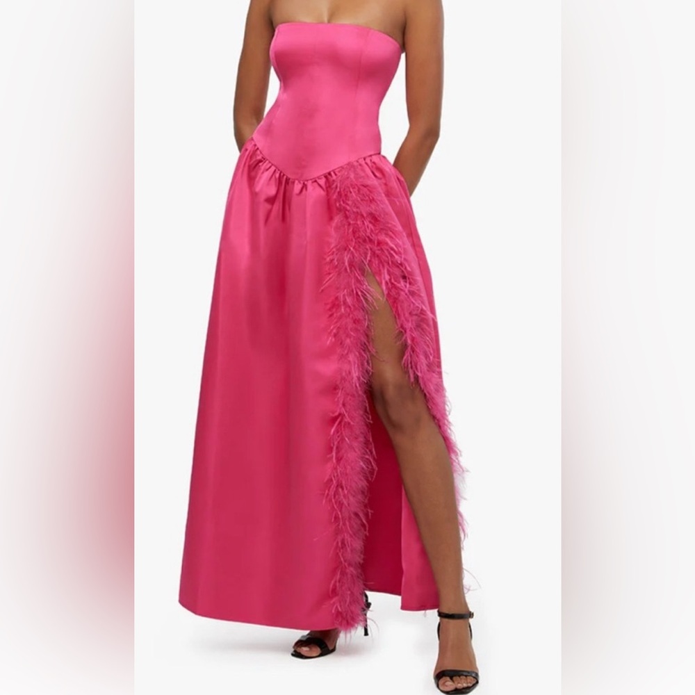 WeWoreWhat Pink Strapless Feather Trimmed Formal Dress